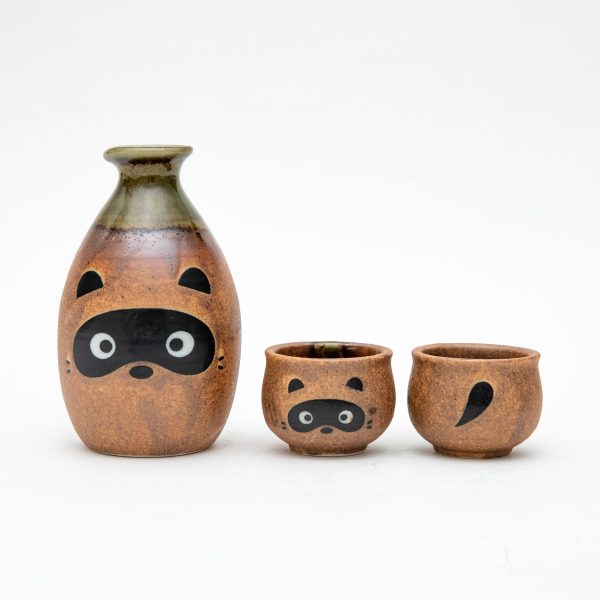 3pcs Raccoon Dog For Gift In Box Ceramic Tokkuri Sake Bottle & Cups Sale