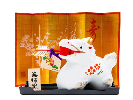 Yakushigama Ceramic Dragon with Evil-Banishing Arrow on Sale